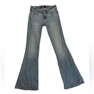 Hollister Women’s Low Rise Flare Denim Blue Jeans Size 000R w23R Vintage Stretch